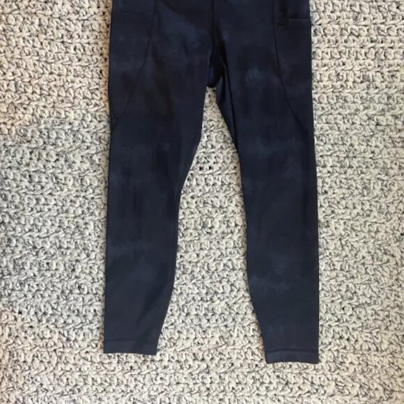 Medium Navy and Black Tie Dye Leggings with Pockets - Picture 2 of 4